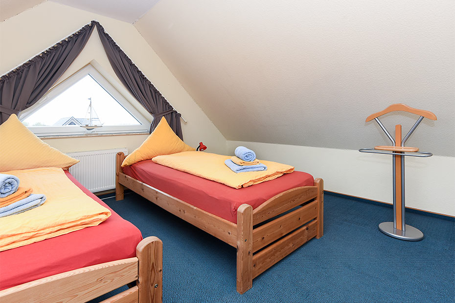 Ferienwohnung „Deichsegler“ - Schlafzimmer 2/Kinderzimmer