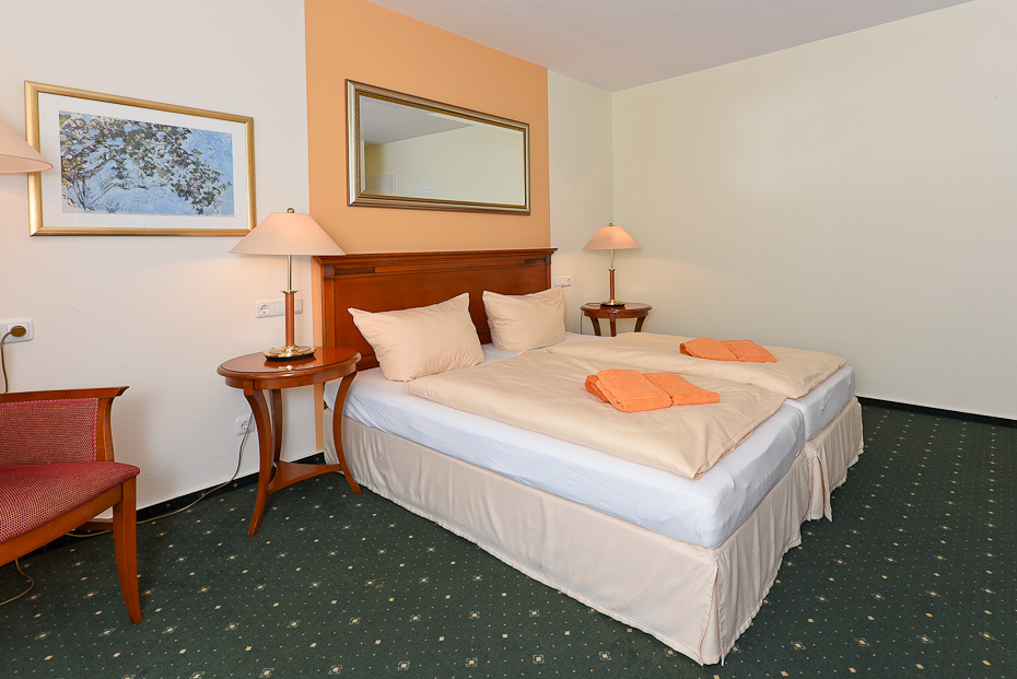 Apartment „Silver“ - Wohn- und Schlafraum mit integriertem Küchenbereich