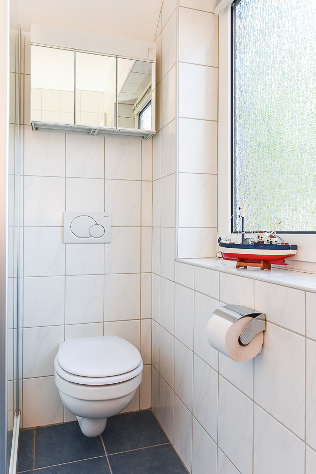Ferienwohnung „Steuerbord“ - Badezimmer
