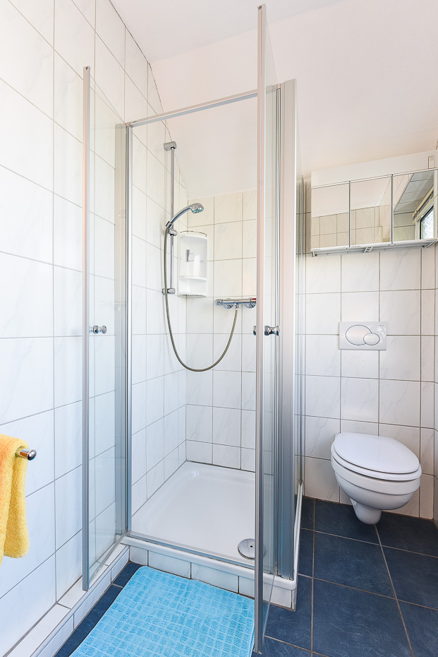 Ferienwohnung „Steuerbord“ - Badezimmer