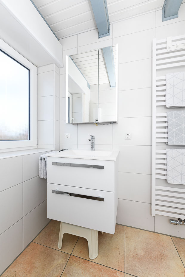 Ferienhaus „Blau-Huus“ - Badezimmer