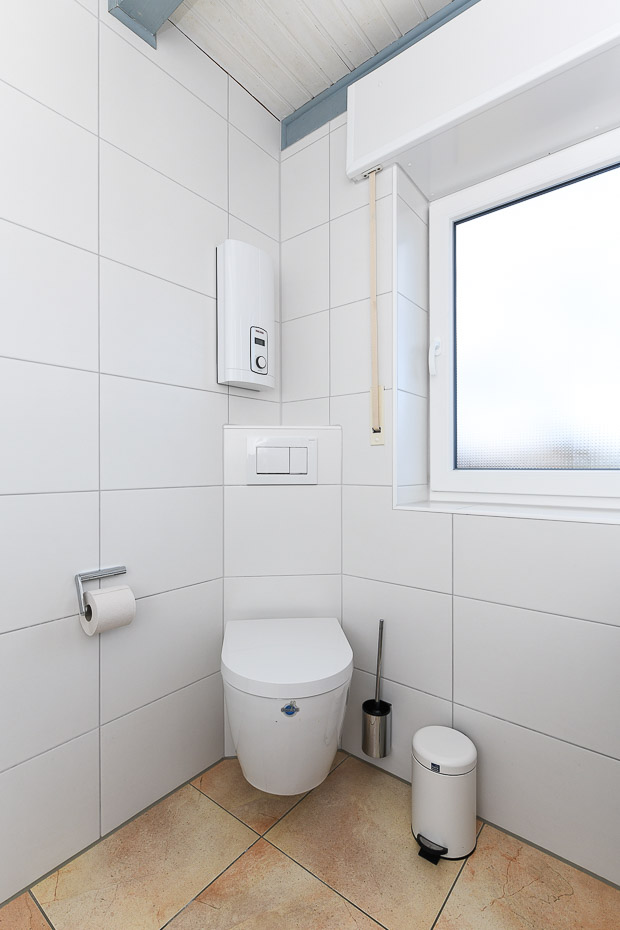Ferienhaus „Blau-Huus“ - Badezimmer