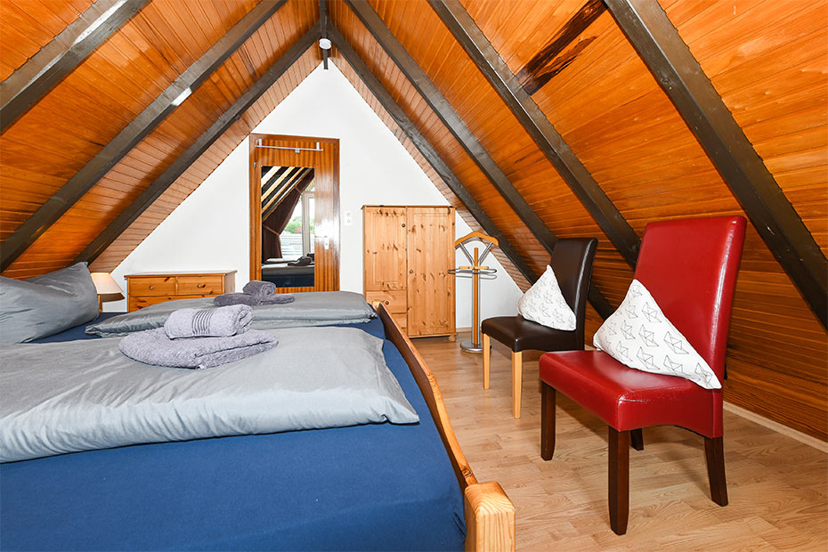 Ferienhaus „Cornelius“ - Schlafzimmer 1