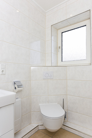 Ferienwohnung „Deichklause“ - Badezimmer