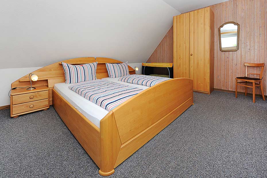 Ferienwohnung 1 - Schlafzimmer 1