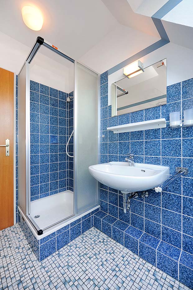 Ferienwohnung 3 - Badezimmer