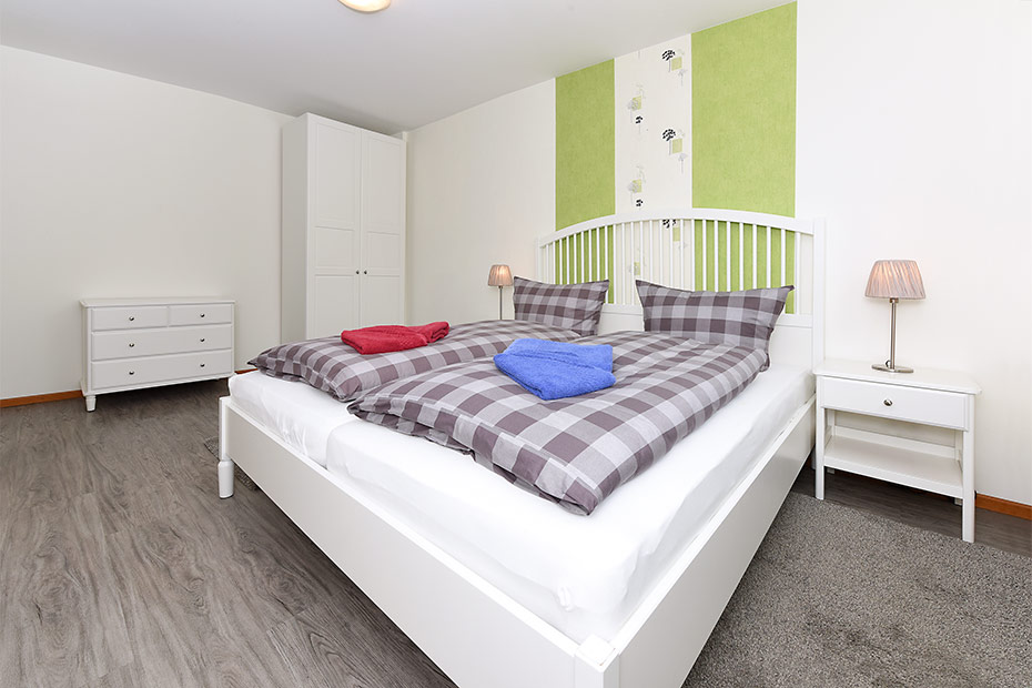 Ferienwohnung 4 - Schlafzimmer