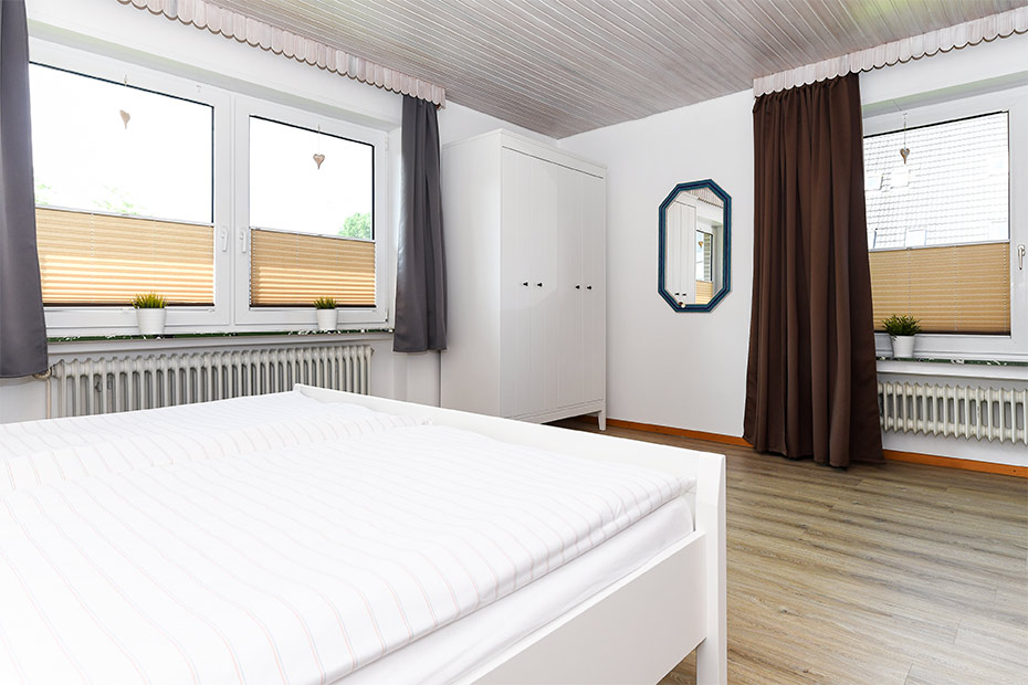 Ferienwohnung 5 - Schlafzimmer