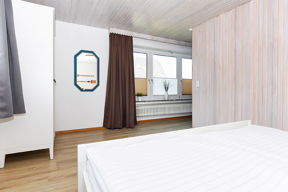 Ferienwohnung 5 - Schlafzimmer