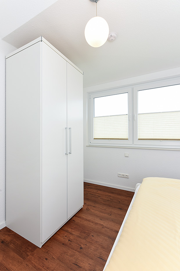 Ferienhaus „Lachmöwe“ - Schlafzimmer 2/Kinderzimmer