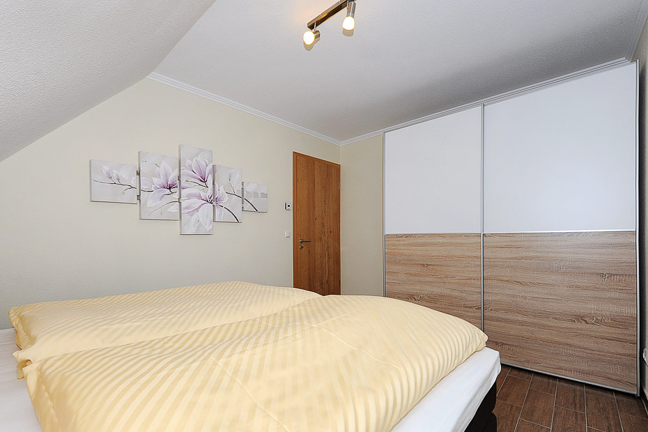 Ferienhaus „Niedertor“ - Schlafzimmer 1