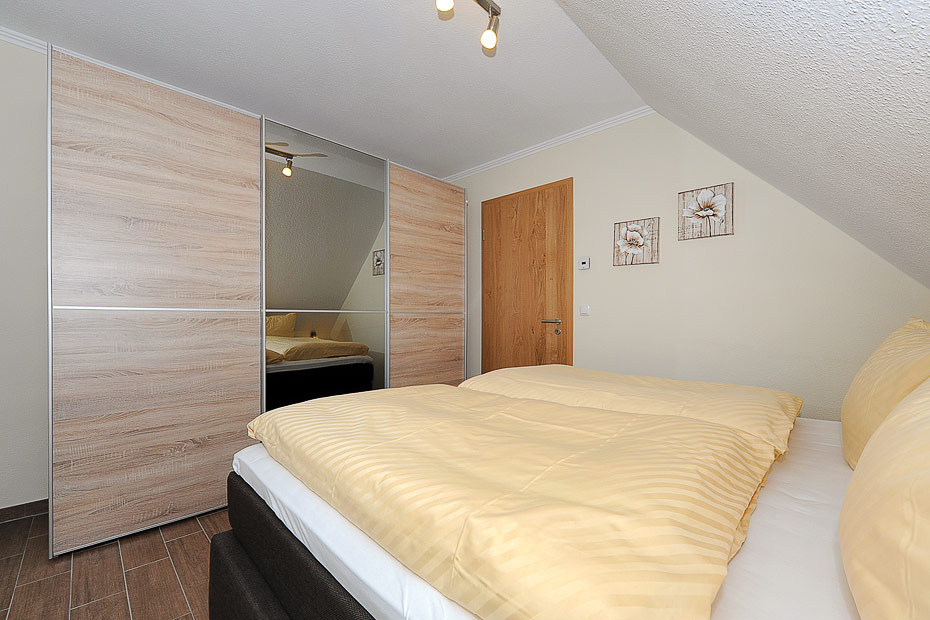 Ferienhaus „Niedertor“ - Schlafzimmer 2