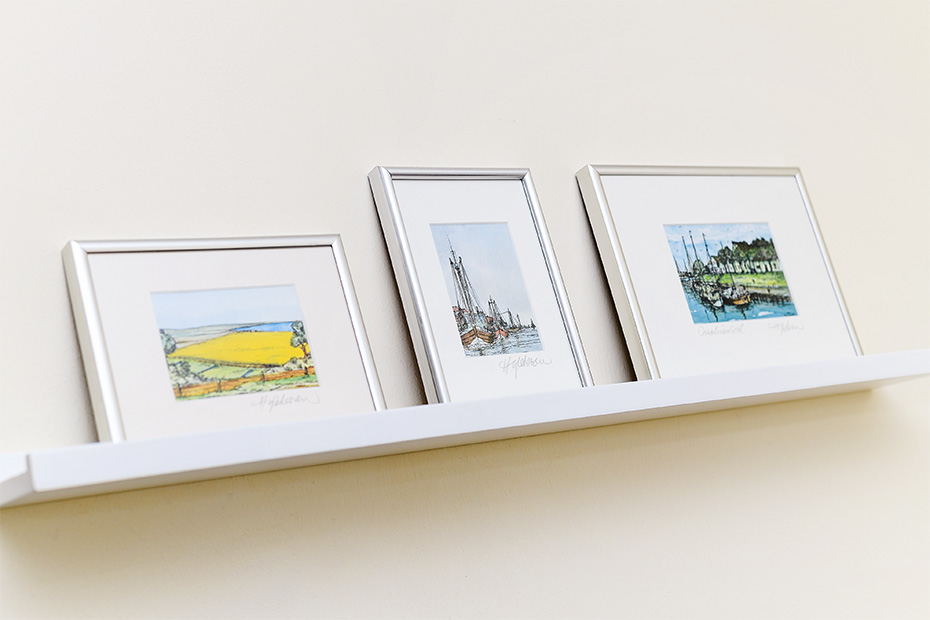 Ferienhaus „Seehuus“ - Wohnzimmer mit integriertem Küchenbereich