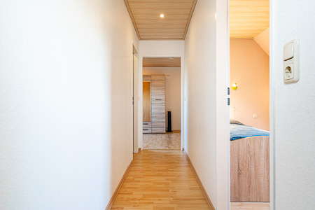 Ferienwohnung 1 - Flur im Obergeschoss