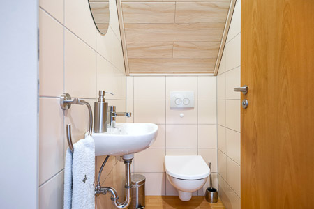 Ferienwohnung 2 - separates WC
