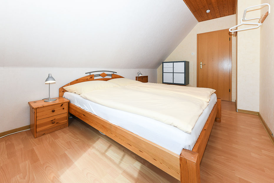 Ferienhaus „Drei Hasen am Deich“ - Schlafzimmer 2