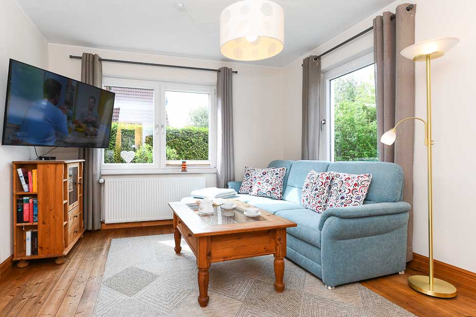 Ferienhaus „Drei Hasen am Deich“ - Wohnzimmer