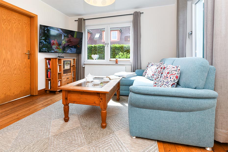 Ferienhaus „Drei Hasen am Deich“ - Wohnzimmer