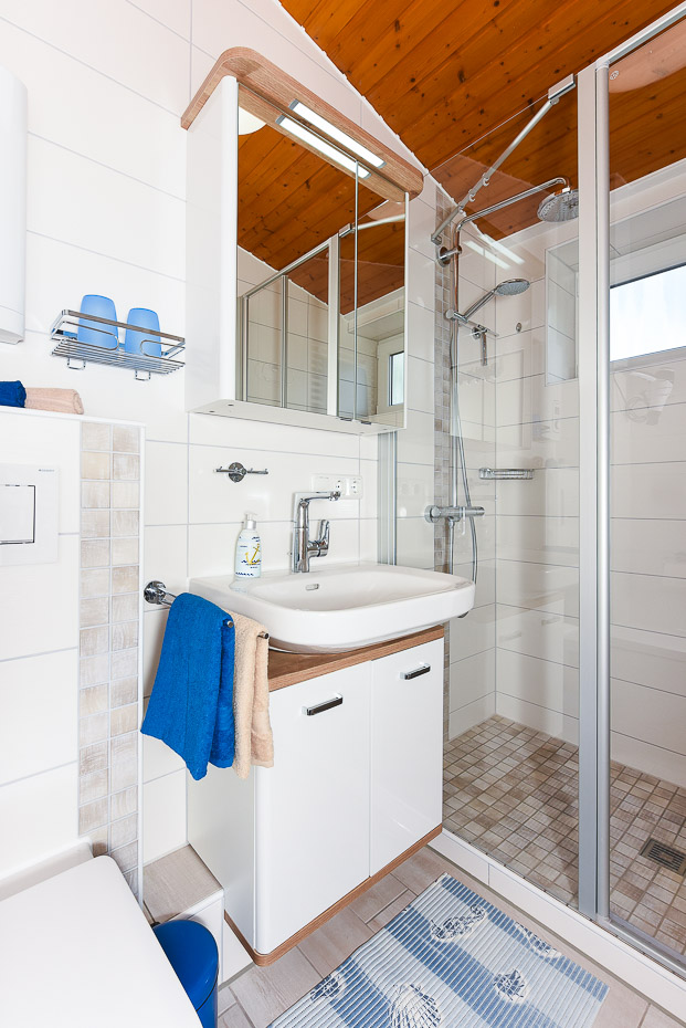 Ferienwohnung „Kleine Perle“ - Badezimmer