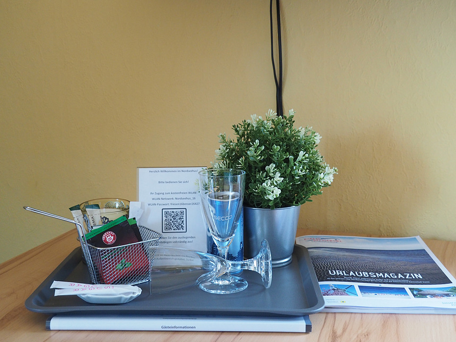 Ferienwohnung Sechs - Wohnraum mit integrierter Küche