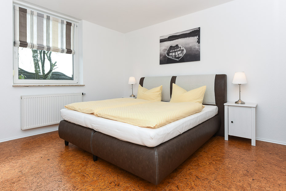 Ferienhaus „Friesenruh“ - Schlafzimmer 1