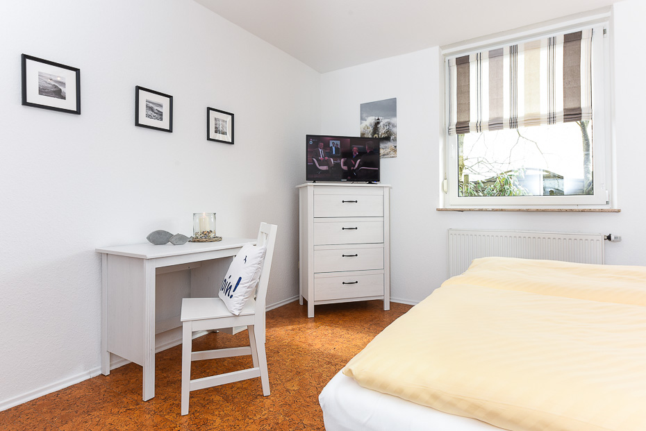 Ferienhaus „Friesenruh“ - Schlafzimmer 1