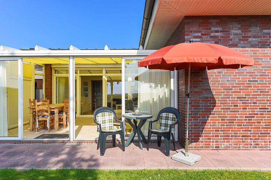 Ferienhaus „Friesenruh“ - Terrasse