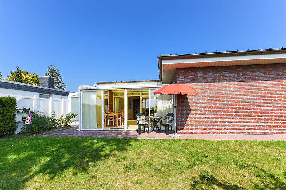 Ferienhaus „Friesenruh“ - Terrasse