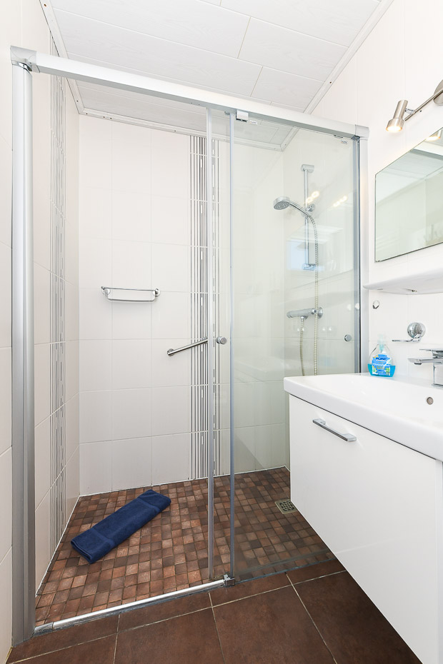 Ferienhaus „Meereskrone“ - Badezimmer