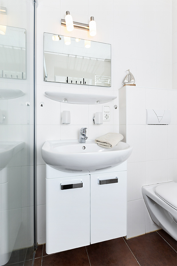 Ferienhaus „Meereskrone“ - Badezimmer