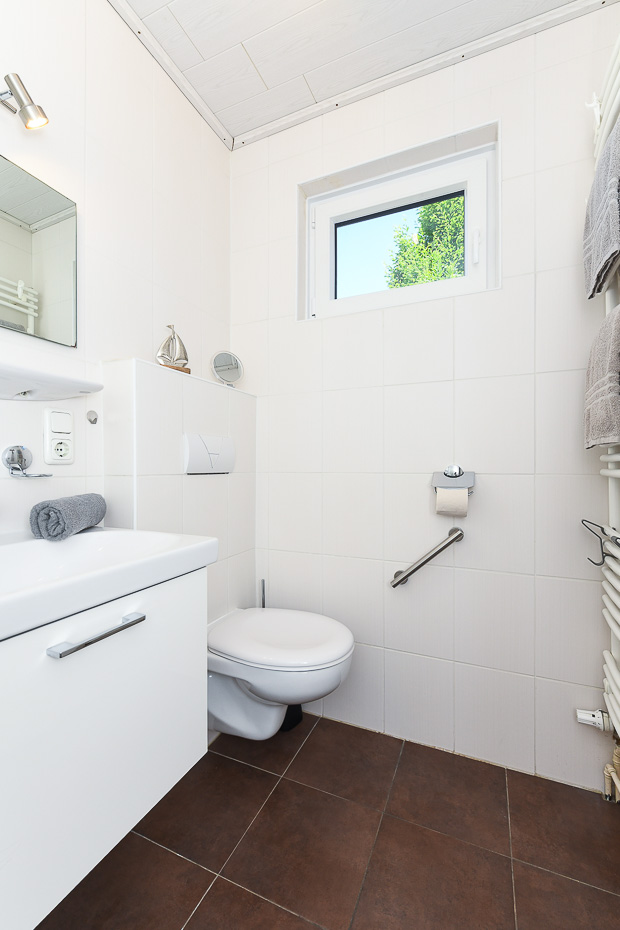 Ferienhaus „Meereskrone“ - Badezimmer