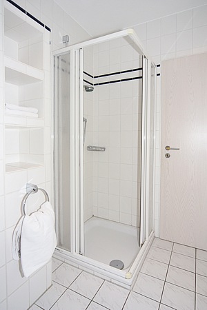 Ferienwohnung 1 - Badezimmer