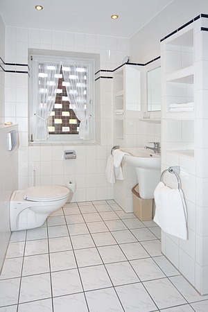 Ferienwohnung 1 - Badezimmer