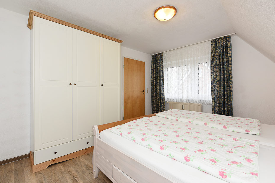 Ferienwohnung „Krabbe“ - Schlafzimmer