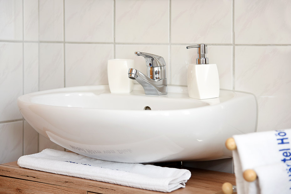 Ferienwohnung „Robbe“ - Badezimmer