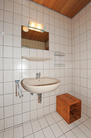 Ferienwohnung 5 - Badezimmer