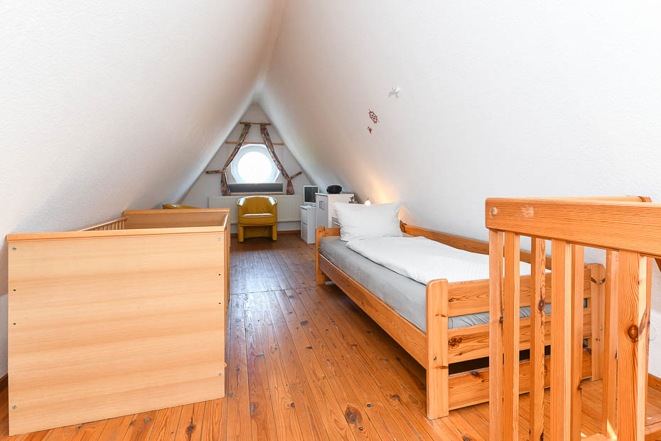 Ferienwohnung „Inselblick“ - Schlafzimmer 2/Kinderzimmer