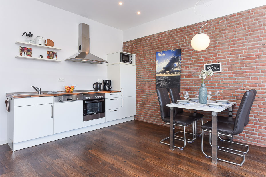 Ferienwohnung „Christoph Kolumbus“ - Wohnraum mit integrierter Küche