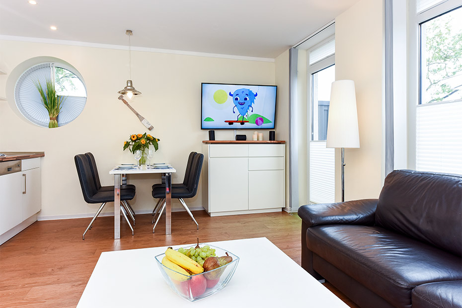 Ferienwohnung „Leif Eriksson“ - Wohnraum mit integrierter Küche