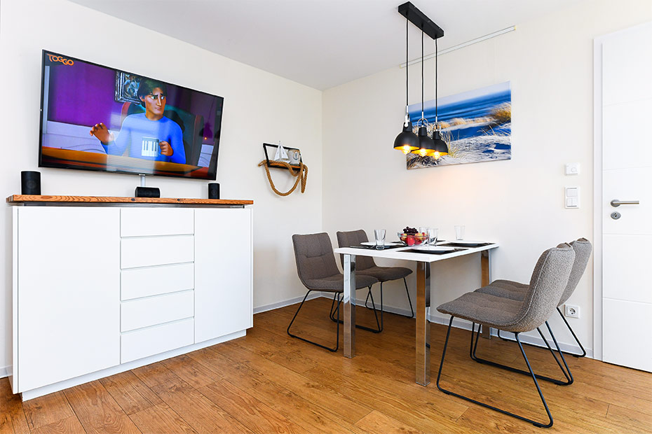 Ferienwohnung „Roald Amundsen“ - Wohnraum mit integrierter Küche