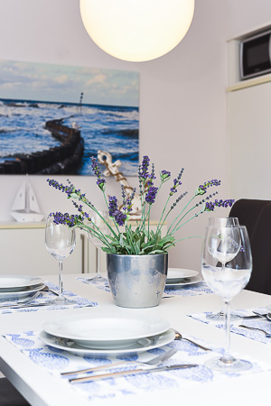 Ferienwohnung „Vasco da Gama“ - Wohnraum mit integrierter Küche