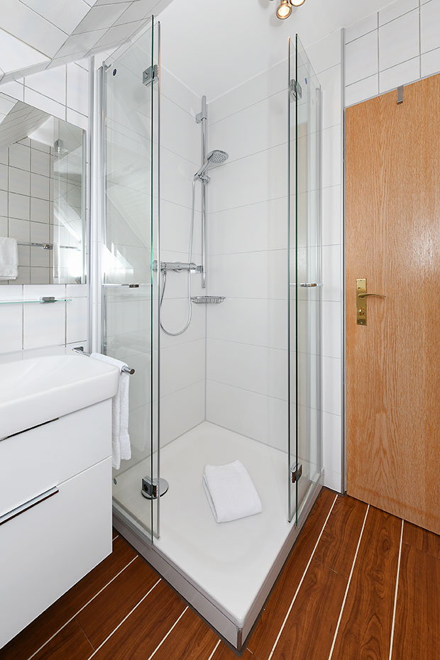 Apartment 3 - Badezimmer