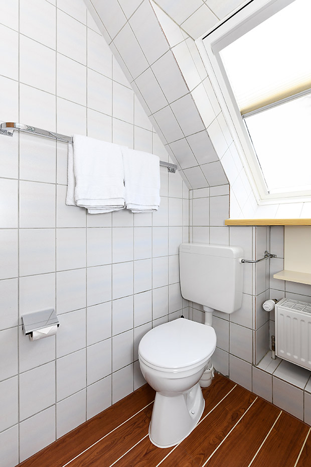 Apartment 3 - Badezimmer