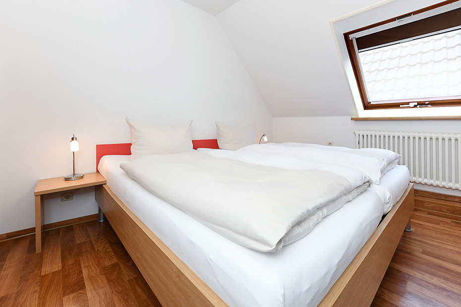 Apartment 4 - Schlafzimmer