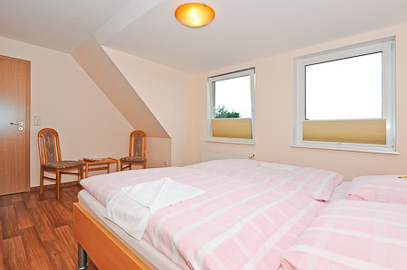 Apartment 6 - Schlafzimmer