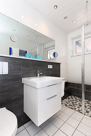 Ferienwohnung 1 - Badezimmer