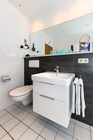 Ferienwohnung 1 - Badezimmer