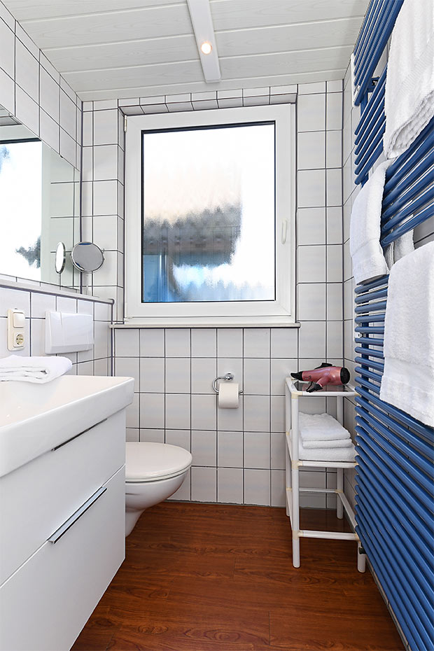 Ferienwohnung 2 - Badezimmer
