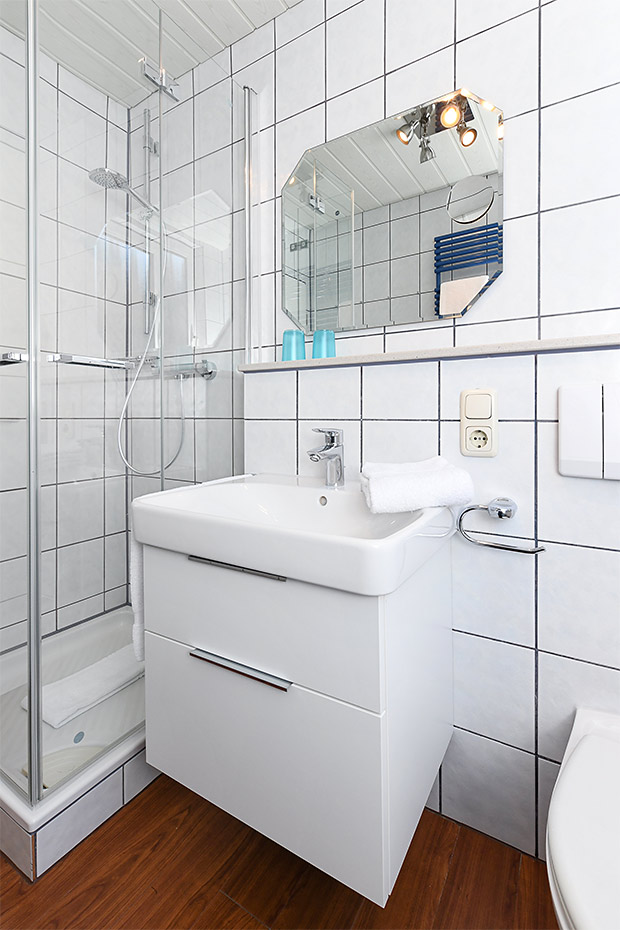 Ferienwohnung 3 - Badezimmer