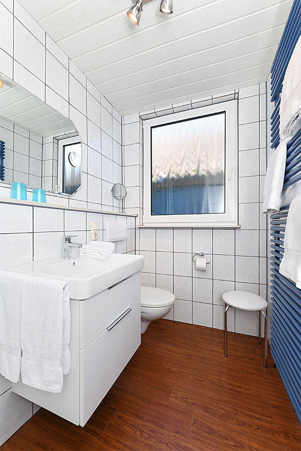 Ferienwohnung 3 - Badezimmer